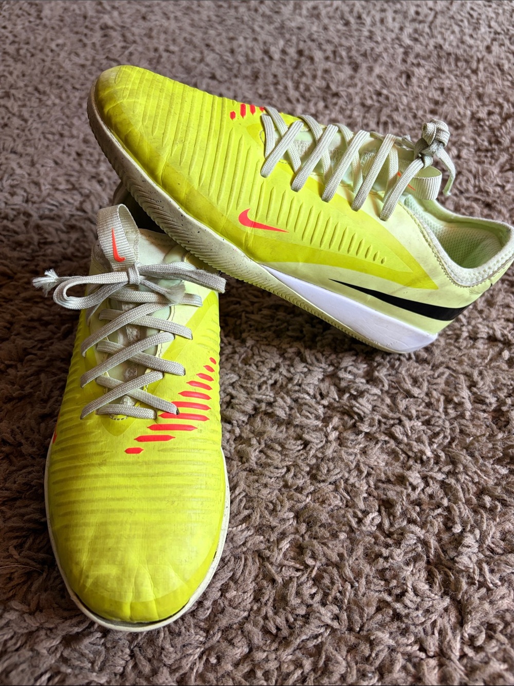 Nike Kids Neon Yellow & Orange indoor soccer Sneakers